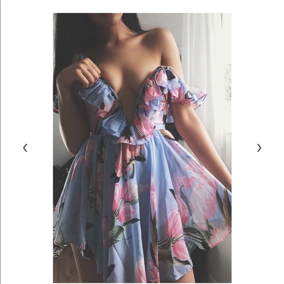 AKIRA Dresses & Skirts - Luxxel  Ruffle Floral Mini Dress Romper Deep V